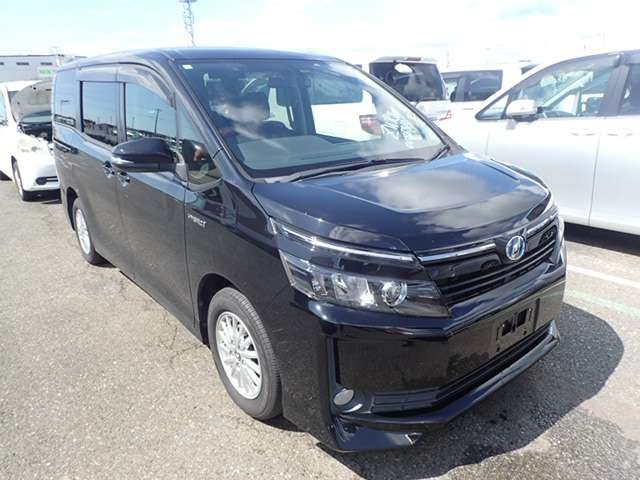 2015 Toyota Voxy HV