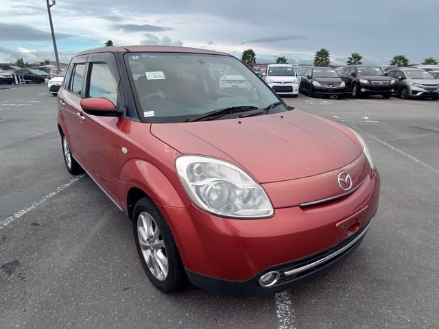 2008 Mazda Verisa