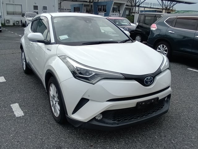 2017 Toyota C-HR HV