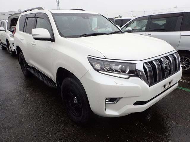 2023 Toyota Land Cruiser Prado