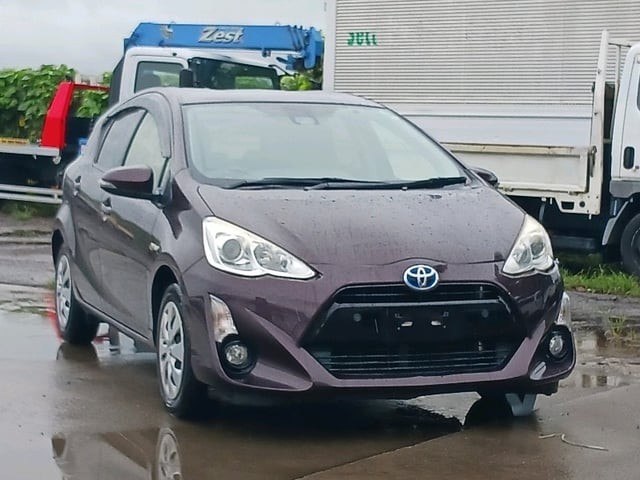 2015 Toyota Aqua