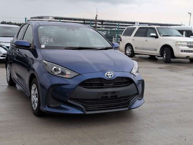 2022 Toyota Yaris HV