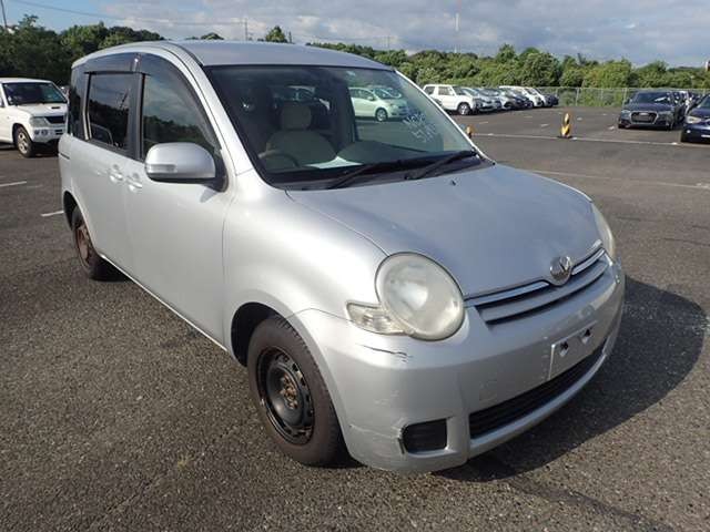 2009 Toyota Sienta