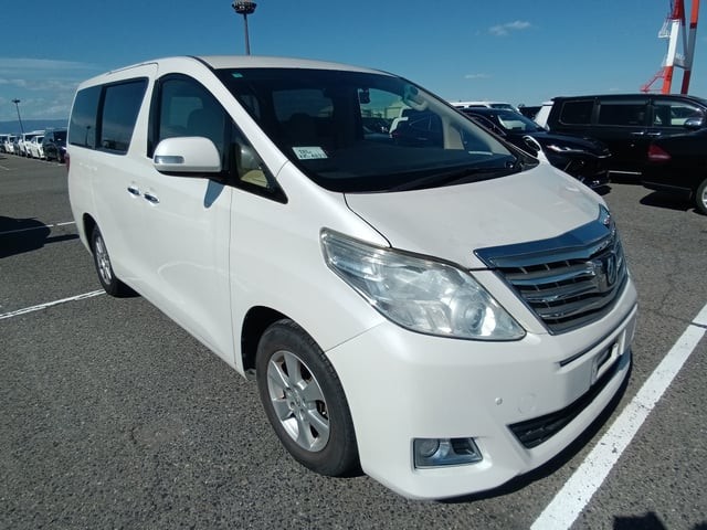 2013 Toyota Alphard