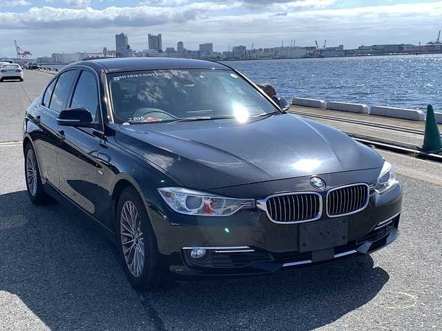 2015 BMW 320I