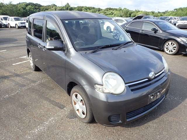 2009 Toyota Sienta