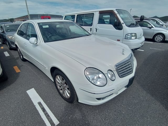 2007 Mercedes-Benz E300