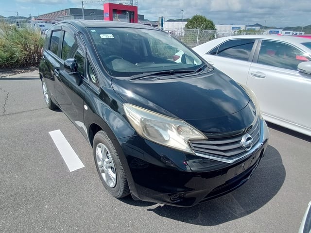 2012 Nissan Note