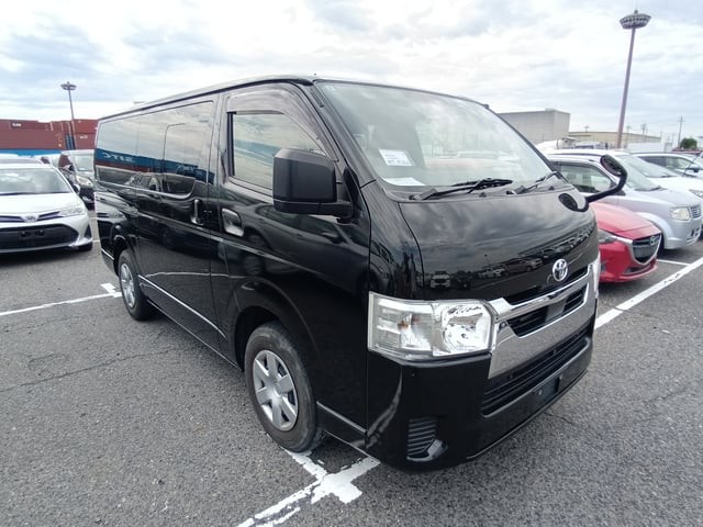 2023 Toyota Hiace V