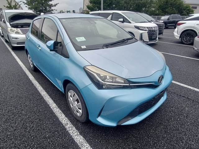 2016 Toyota Vitz