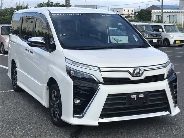 2018 Toyota Voxy
