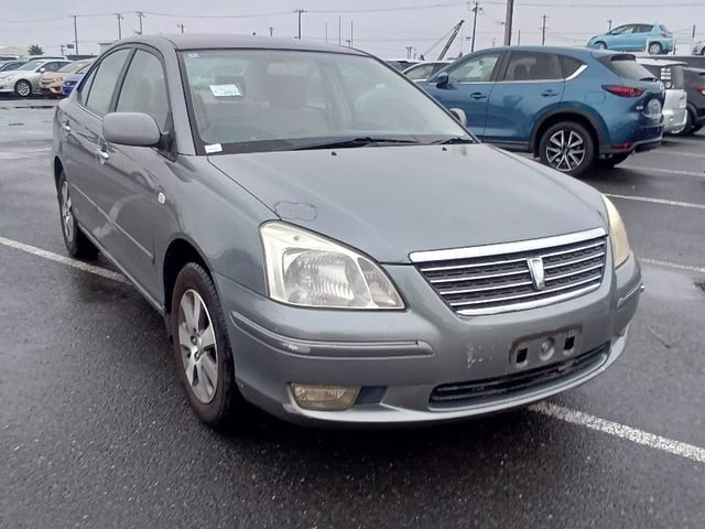2004 Toyota Premio