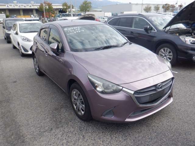 2015 Mazda Demio