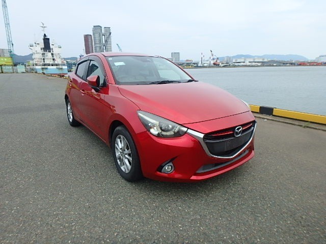 2015 Mazda Demio