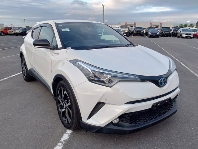 2017 Toyota C-HR HV