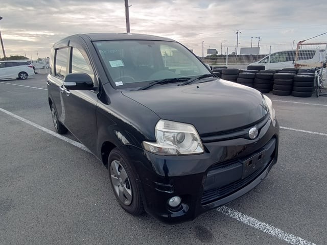2012 Toyota Sienta