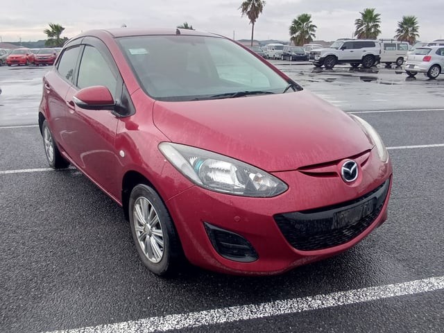 2013 Mazda Demio