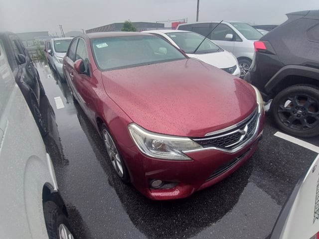2013 Toyota Mark X