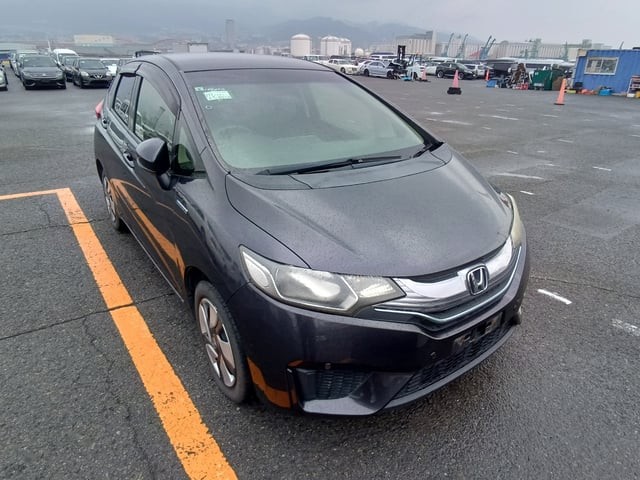 2015 Honda FIT HV