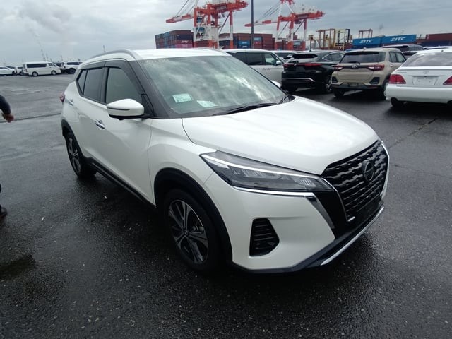 2022 Nissan Kicks