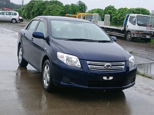 2006 Toyota Axio