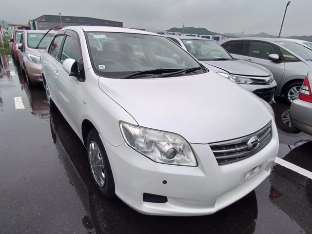 2010 Toyota Axio