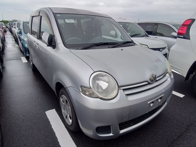 2008 Toyota Sienta