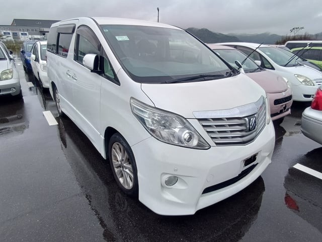 2010 Toyota Alphard