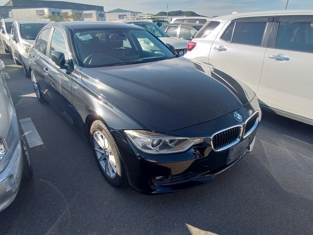 2013 BMW 320I