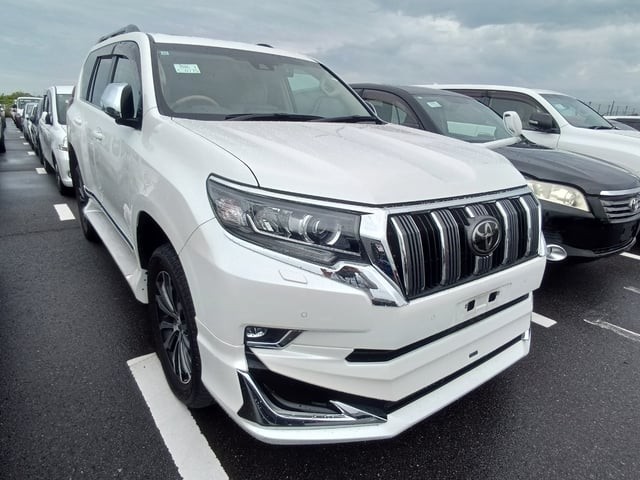 2019 Toyota Land Cruiser Prado