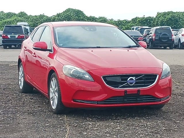 Volvo V40