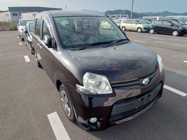 2014 Toyota Sienta