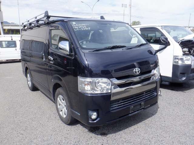 2018 Toyota Hiace V