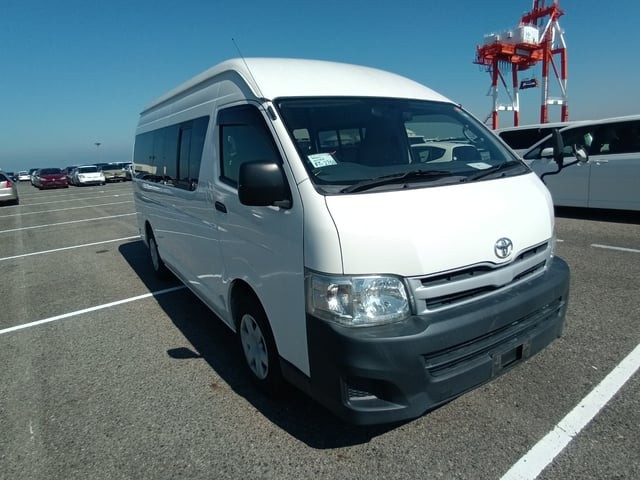 2013 Toyota Hiace V