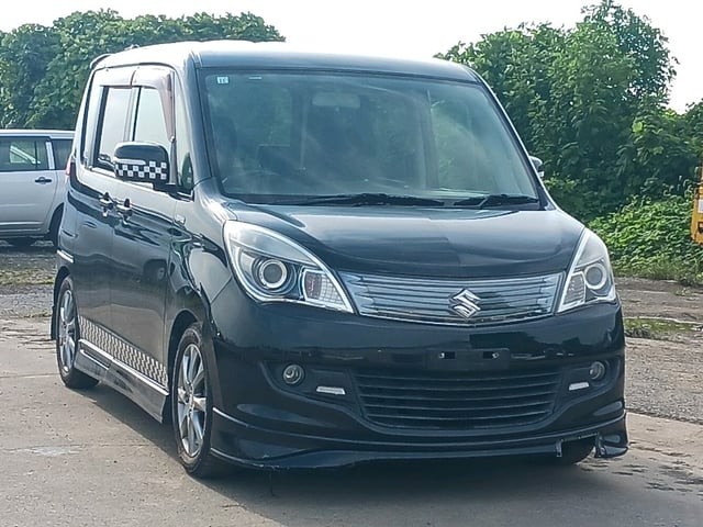 2012 Suzuki Solio