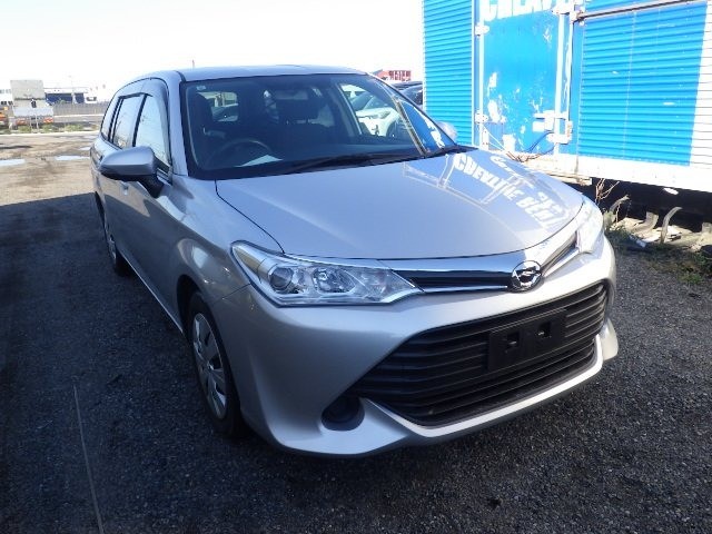 2015 Toyota Fielder