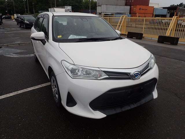 2021 Toyota Fielder HV