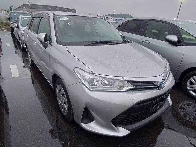 2021 Toyota Fielder HV