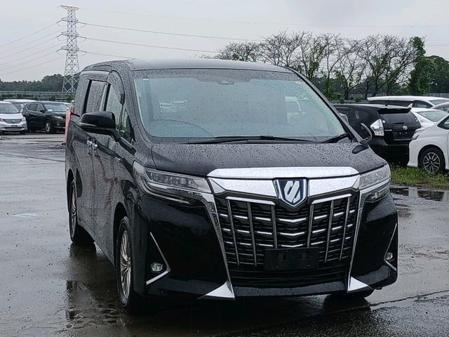 2018 Toyota Alphard HV