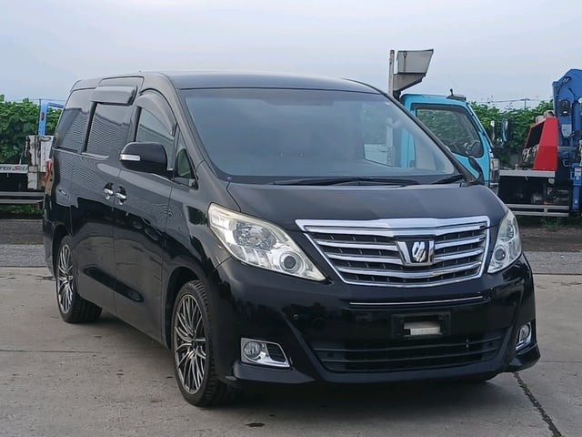 2014 Toyota Alphard