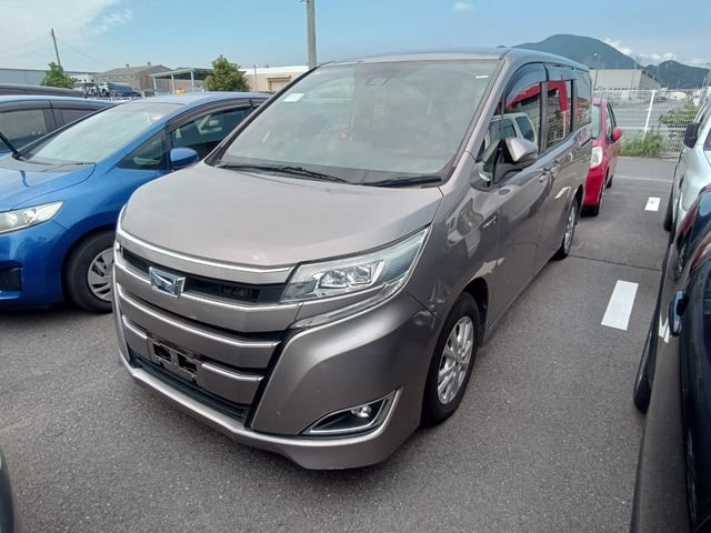 2017 Toyota Noah