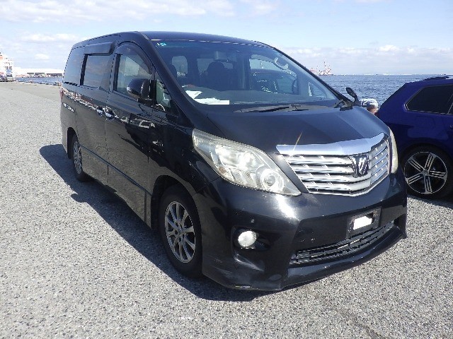 2011 Toyota Alphard