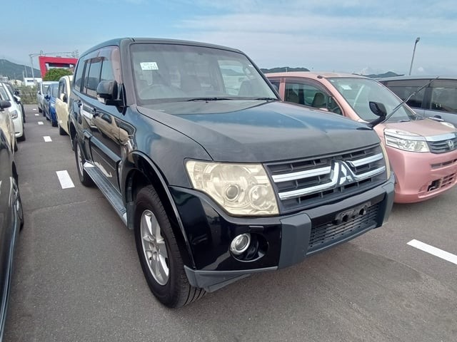2006 Mitsubishi Pajero