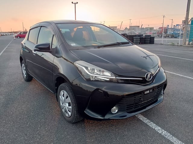 2016 Toyota Vitz