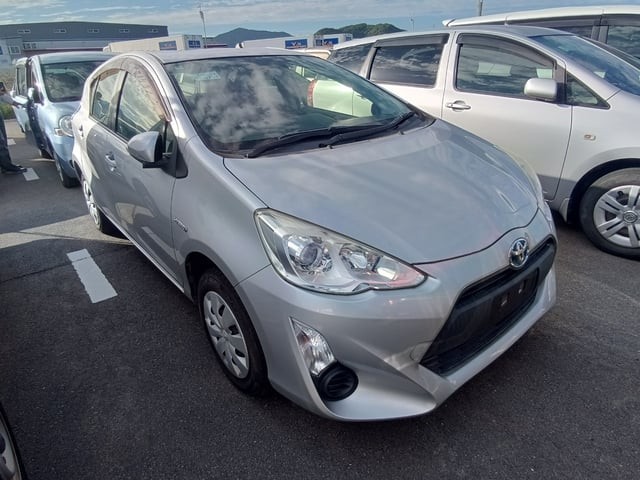 2016 Toyota Aqua