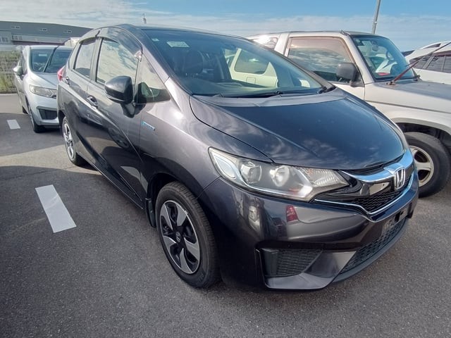 2016 Honda FIT HV