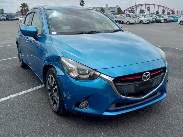 2014 Mazda Demio