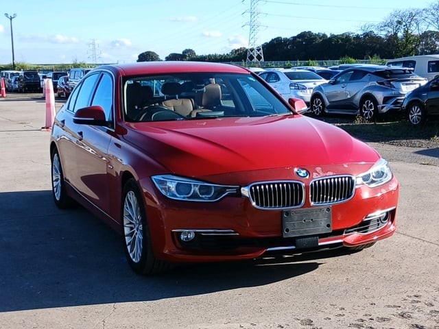 2013 BMW 320I