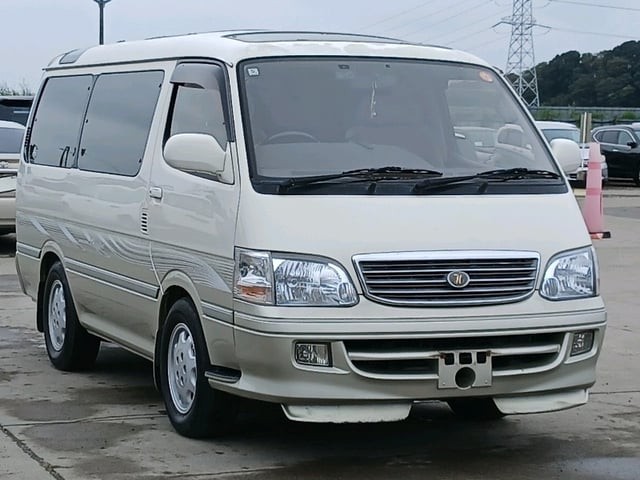 2001 Toyota Hiace W
