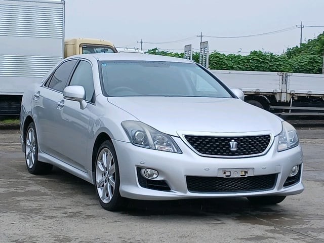 2009 Toyota Crown